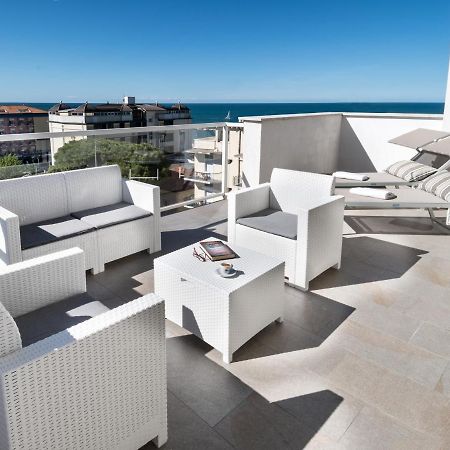 Hotel Atlantic & Spa Габиче Маре Екстериор снимка