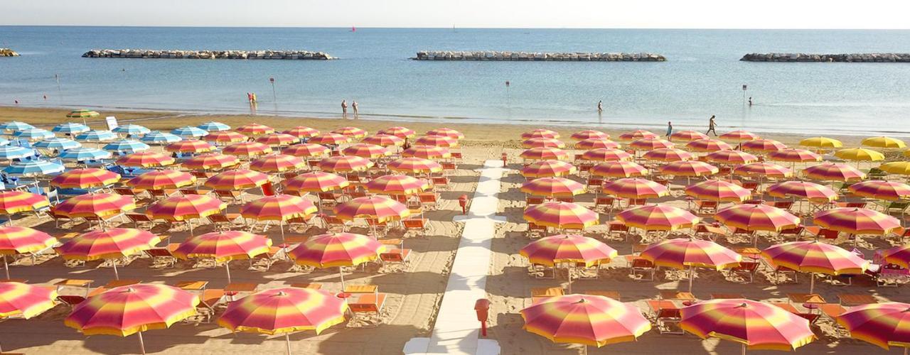 Hotel Atlantic & Spa Габиче Маре Екстериор снимка
