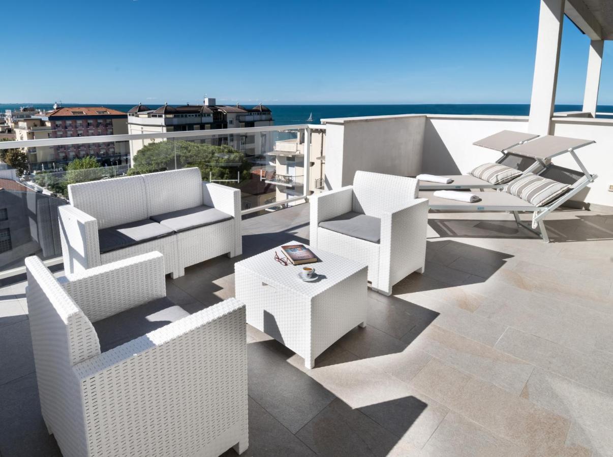 Hotel Atlantic & Spa Габиче Маре Екстериор снимка