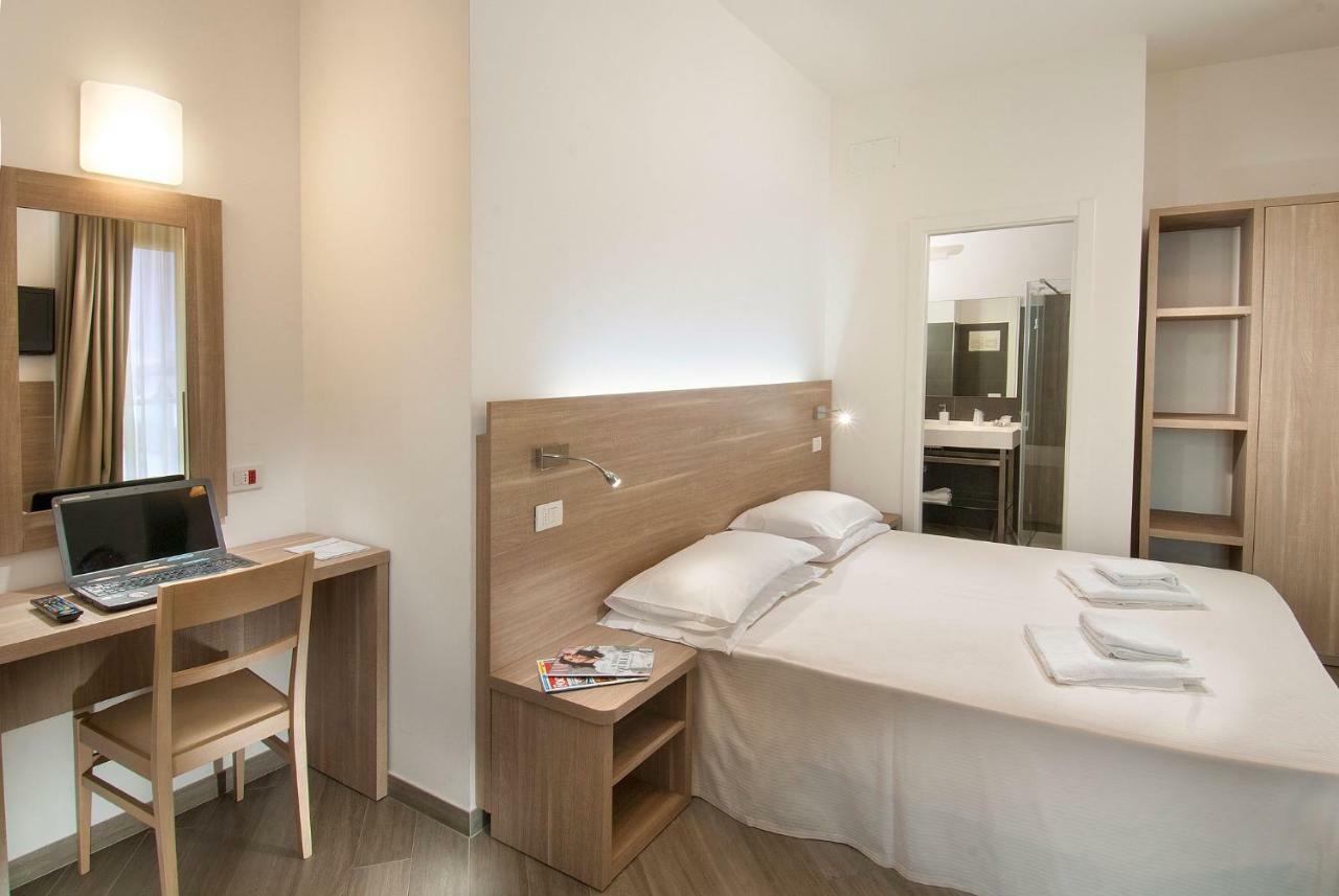 Hotel Atlantic & Spa Габиче Маре Екстериор снимка